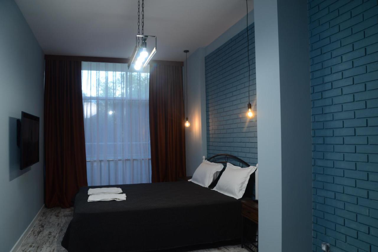 Hi Hotel الماتي المظهر الخارجي الصورة